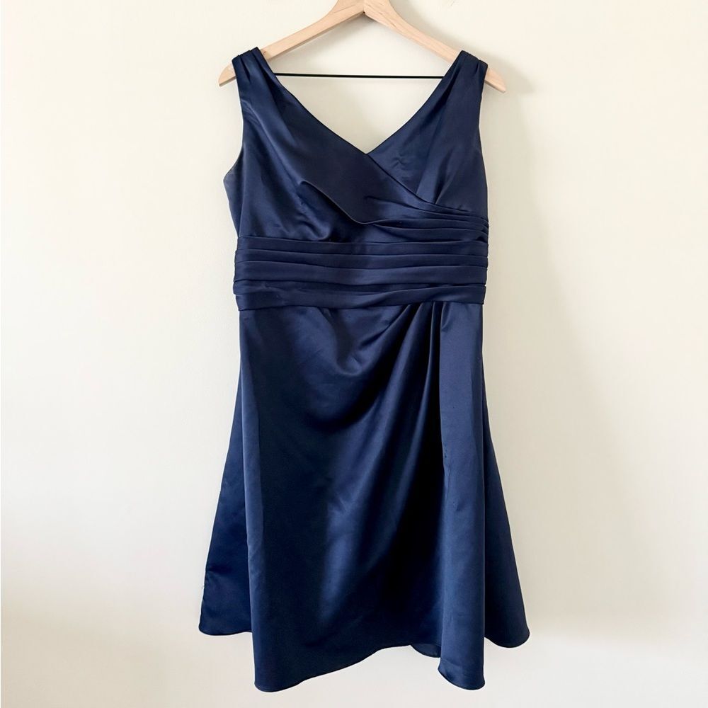 David's Bridal Cocktail Bridesmaid Dress in Navy Size 14